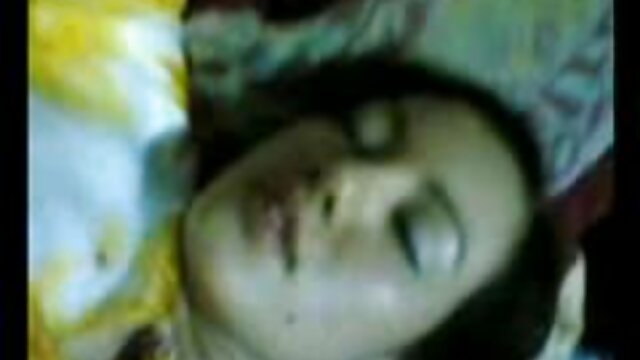 جوانان اینستاگرام سکس الکسیس تگزاس بزرگ و زرق و برق دار بزرگ با یک هیولا سیاه و سفید