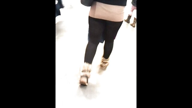 18 و بی عکس الکسیس تگزاس در حال سکس نظمی کامل