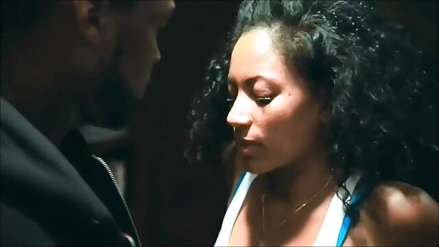 سورئال با یک دیک سیاه ضخیم سوراخ می عكس سكس الكسيس شود