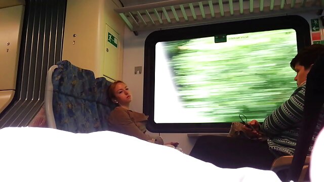 لکسینگتون آبی ونسا عکس سکسی جدید الکسیس تگزاس را خاردار می کند